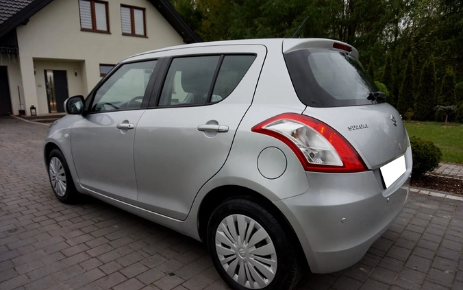 Suzuki Swift cena 25900 przebieg: 144000, rok produkcji 2013 z Nowogrodziec małe 79